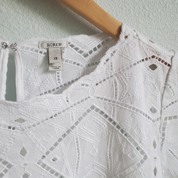 SOLD 🤍J. Crew white eyelet knit top XS - Picture 6 of 6